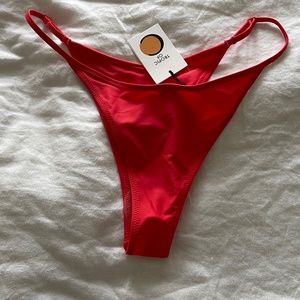 NWT Tropic of C luna bikini bottoms - Medium- Melon Color